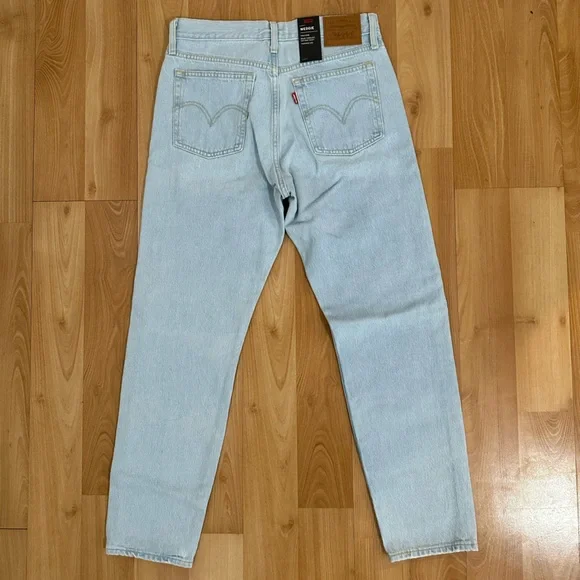 Levi’s Wedgie Jeans - Picture 2 of 6